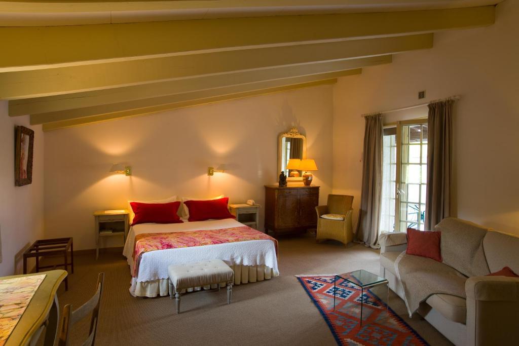 Hotel Le Mas Trilles Céret Oda fotoğraf